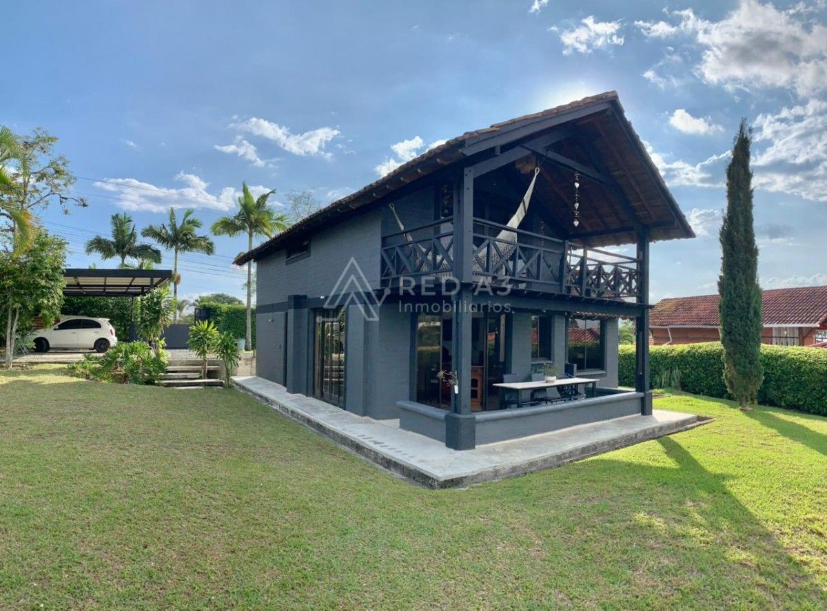 Casa en arriendo Risaralda Pereira Pereira 292 m2 Habitaciones 5 Baños 4 Garajes 4 Precio $7474000