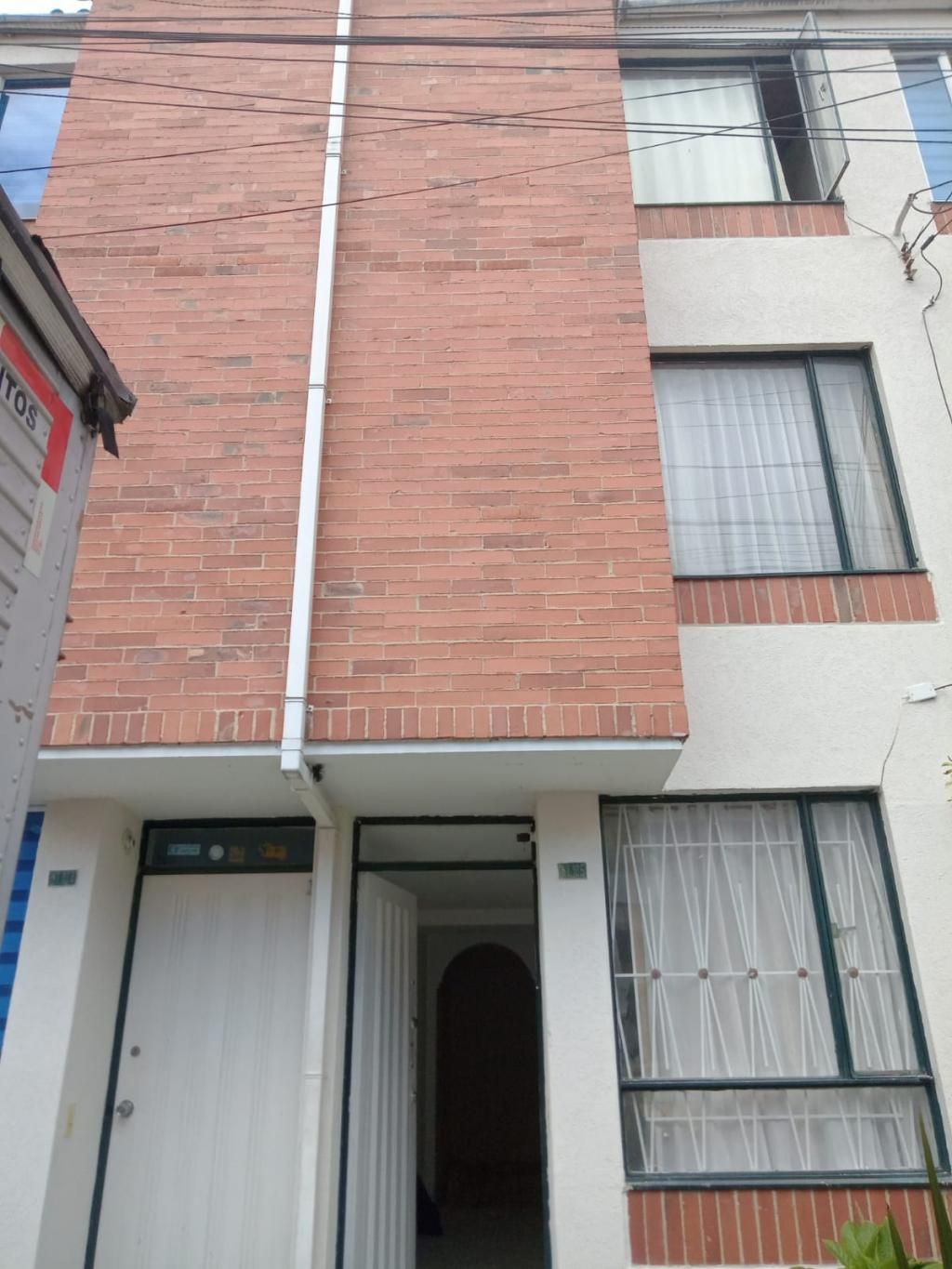 Casa en venta Cundinamarca Bogotá Ub De La Sabana 74 m2 Habitaciones 3 Baños 2 Garajes 1 Precio $290000000