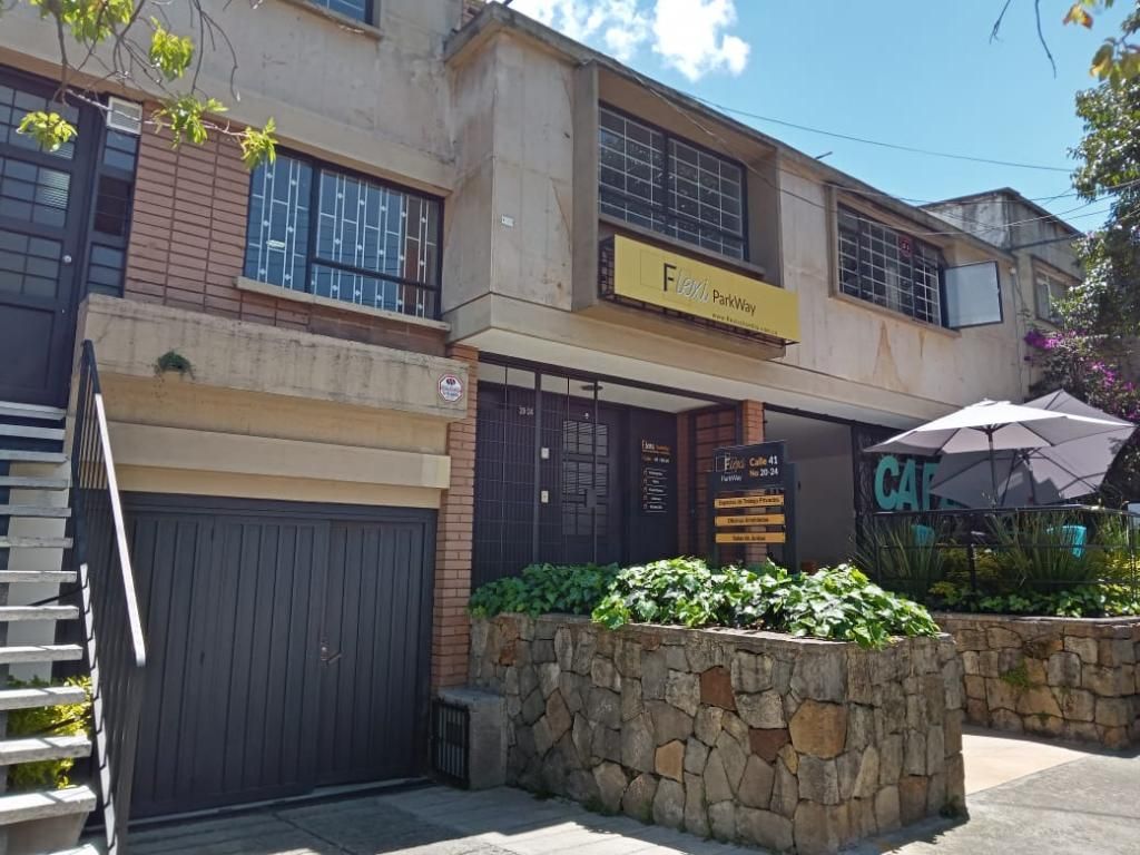 Casa en venta Cundinamarca Bogotá La Soledad 366 m2 Habitaciones 5 Baños 6 Garajes 3 Precio $1459000000