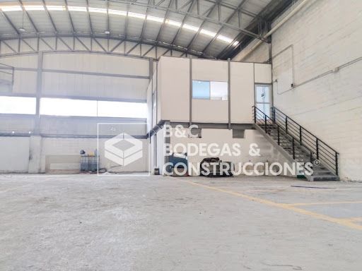 Bodega en arriendo Antioquia La Estrella La Estrella 652 m2 Habitaciones 0 Baños 4 Garajes 0 Precio $16950000