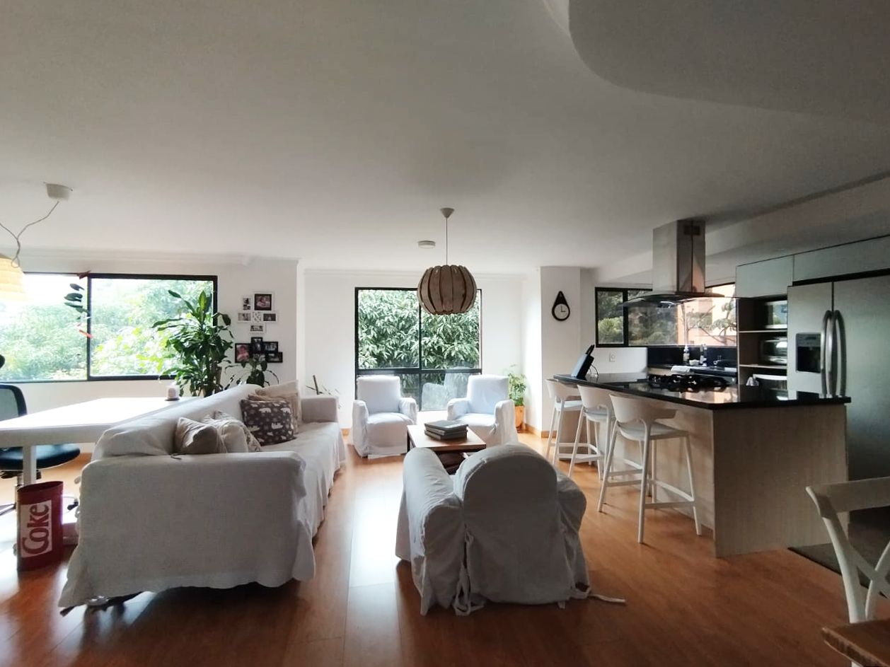 Apartamento en arriendo Antioquia Medellín Cataluña 125 m2 Habitaciones 2 Baños 3 Garajes 2 Precio $5350000