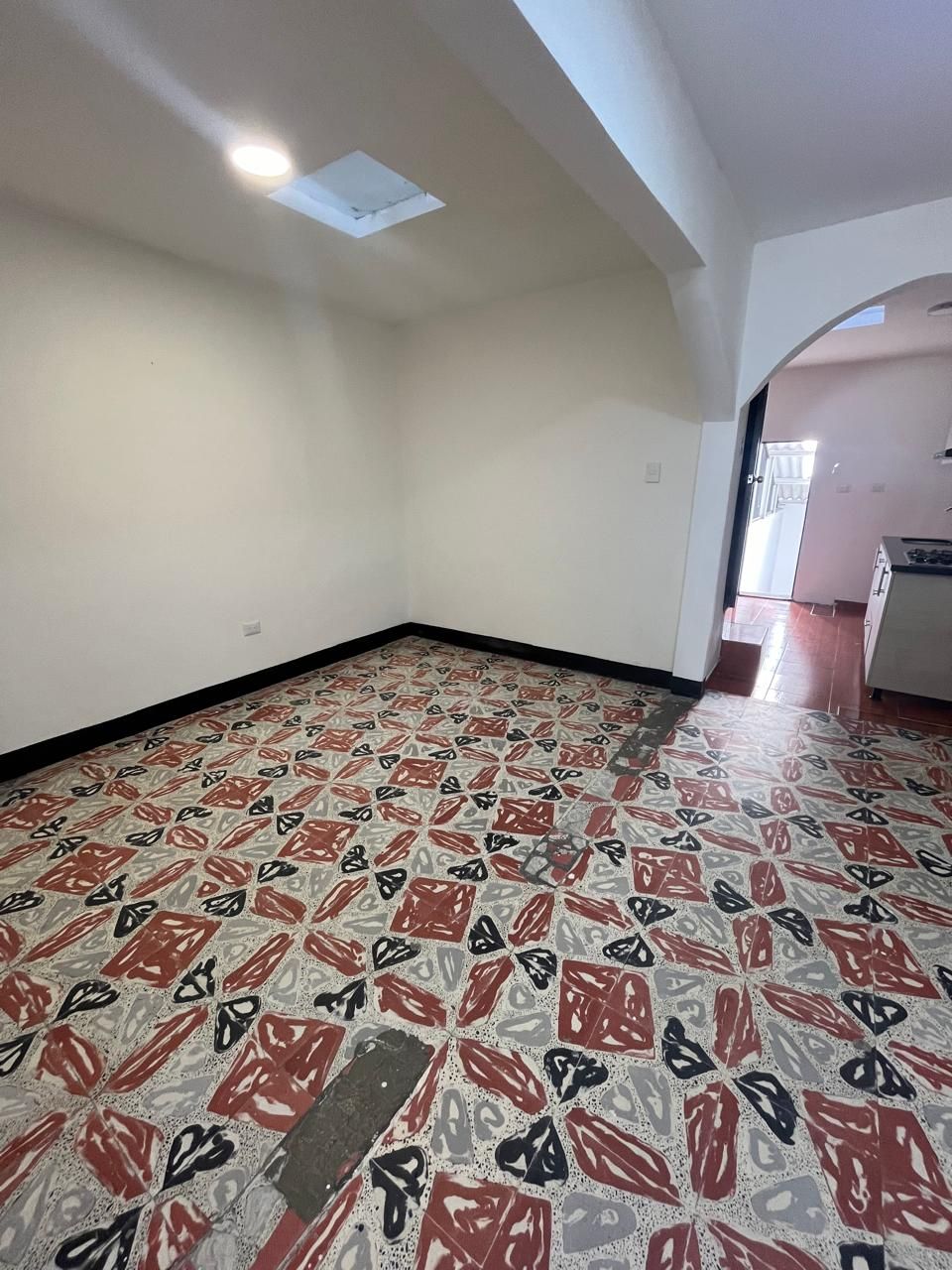 Apartamento en arriendo Risaralda Pereira Berlin 75 m2 Habitaciones 3 Baños 1 Garajes 0 Precio $950000
