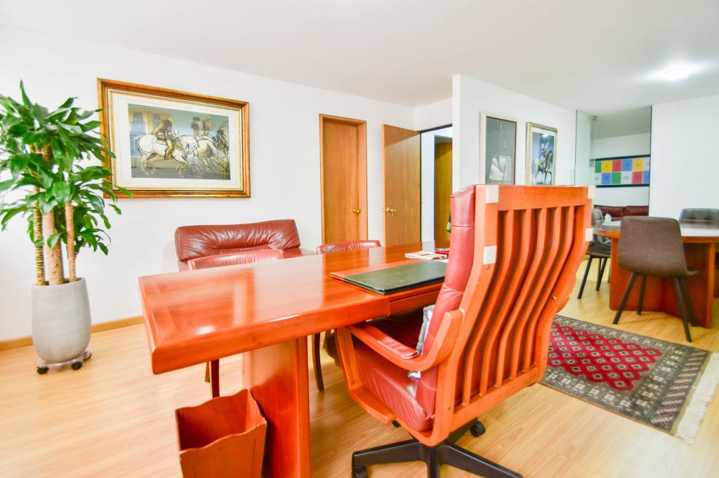 Oficina en venta Cundinamarca Bogotá Chico 48 m2 Habitaciones 0 Baños 1 Garajes 1 Precio $330000000