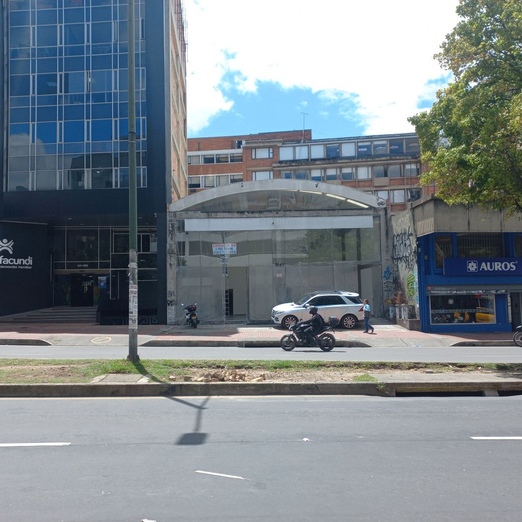 Local en arriendo Cundinamarca Bogotá Marly 176 m2 Habitaciones 0 Baños 1 Garajes 0 Precio $14000000