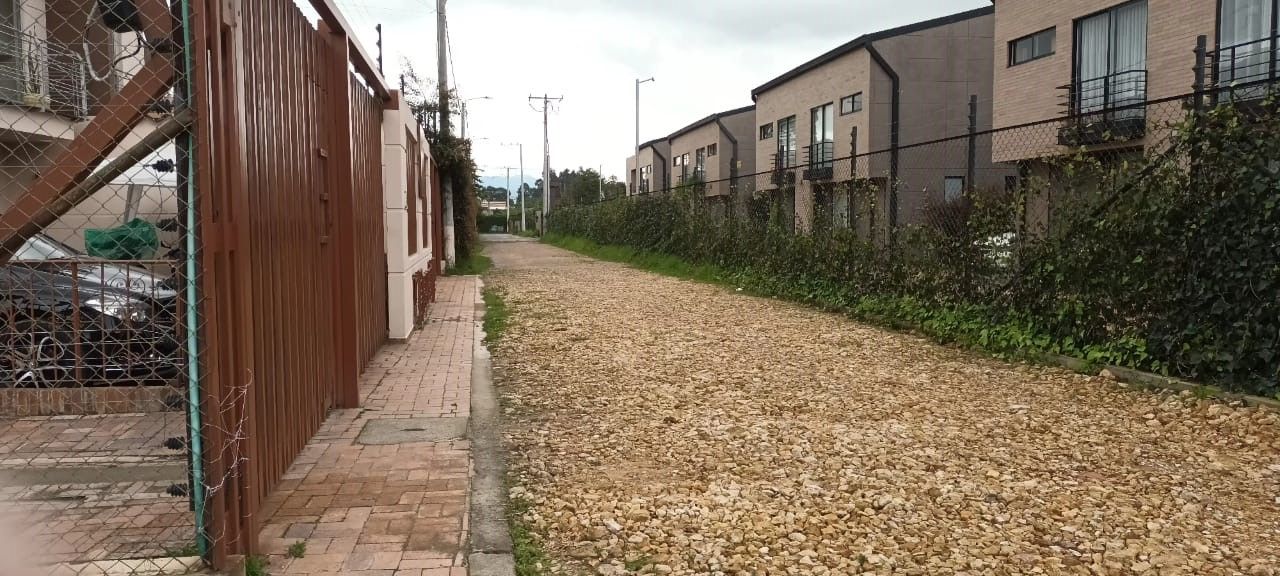 Lote en venta Cundinamarca Chía Andalucia 723 m2 Habitaciones 0 Baños 1 Garajes 0 Precio $600000000