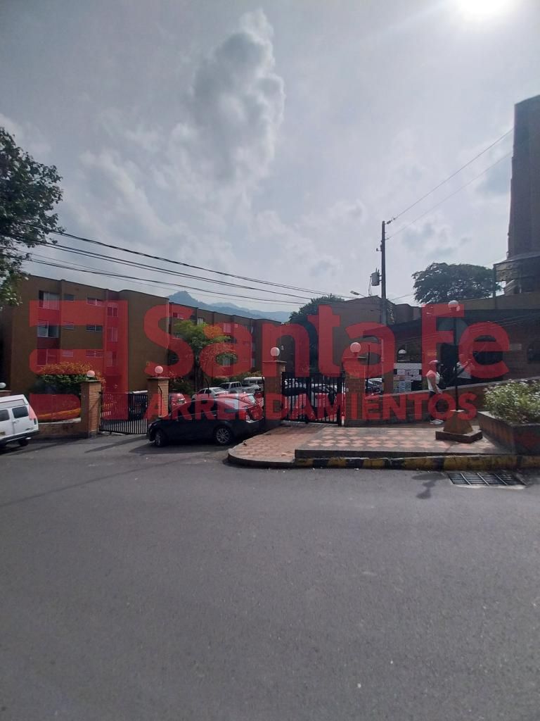 Apartamento en arriendo Antioquia Medellín Urbanizacion Los Andes 80 m2 Habitaciones 3 Baños 2 Garajes 0 Precio $2000000