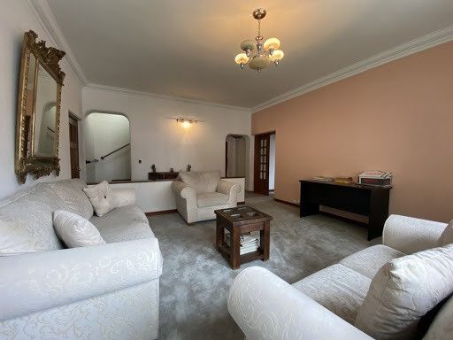 Casa en venta Cundinamarca Bogotá Bellavista 1300 m2 Habitaciones 6 Baños 3 Garajes 4 Precio $4000000000