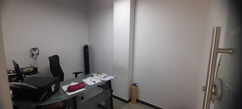 Oficina en venta Antioquia Medellín San Diego 71 m2 Habitaciones 0 Baños 1 Garajes 2 Precio $500000000