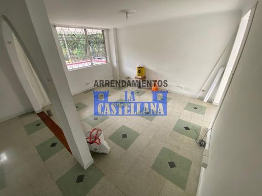 Casa en arriendo Antioquia Medellín Suramericana 100 m2 Habitaciones 5 Baños 3 Garajes 0 Precio $4000000
