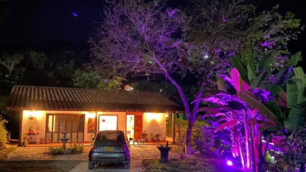 Casa en venta Antioquia Sopetrán Sopetran 228 m2 Habitaciones 3 Baños 4 Garajes 0 Precio $670000000