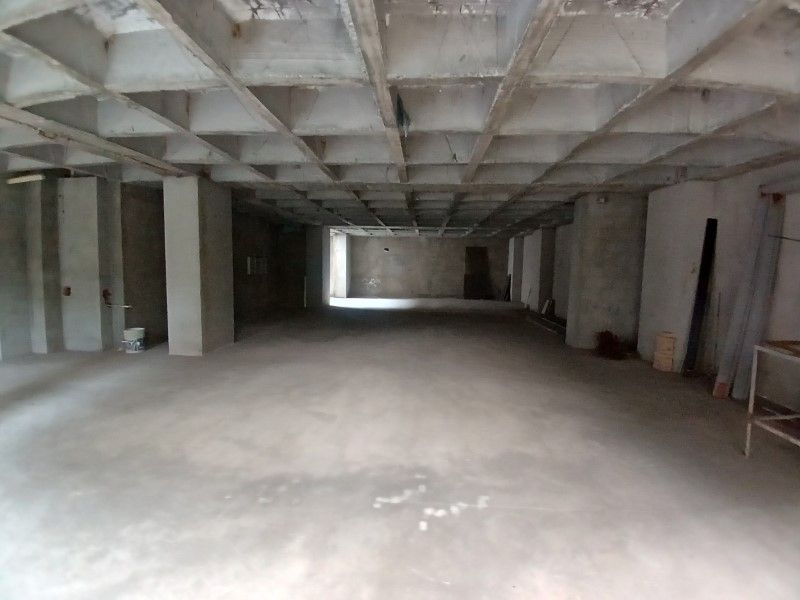 Bodega en arriendo Antioquia Medellín Los Conquistadores 1300 m2 Habitaciones 0 Baños 0 Garajes 4 Precio $56000000