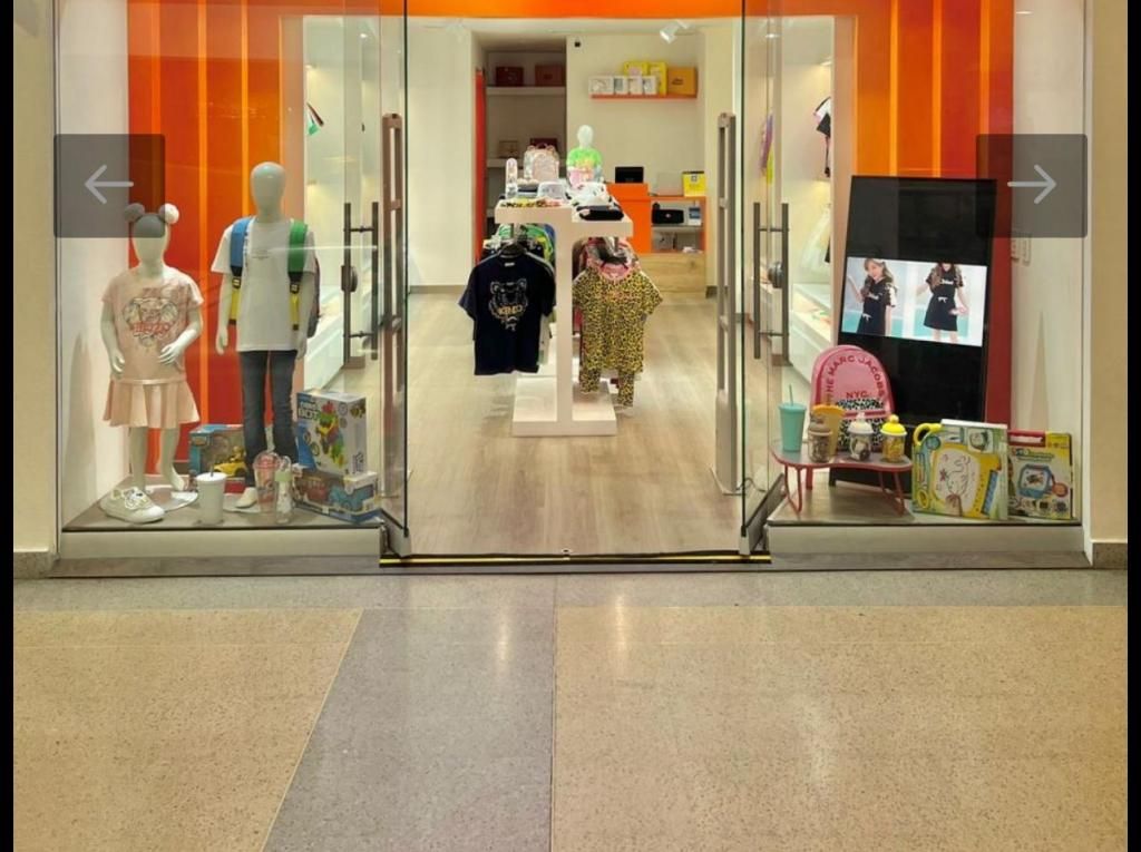 Local en venta Antioquia Medellín Patio Bonito 37 m2 Habitaciones 0 Baños 0 Garajes 0 Precio $985000000