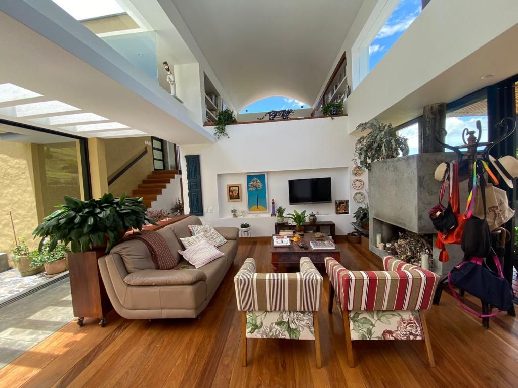 Finca en venta Antioquia El Carmen De Viboral El Centro 339 m2 Habitaciones 3 Baños 6 Garajes 2 Precio $1860000000