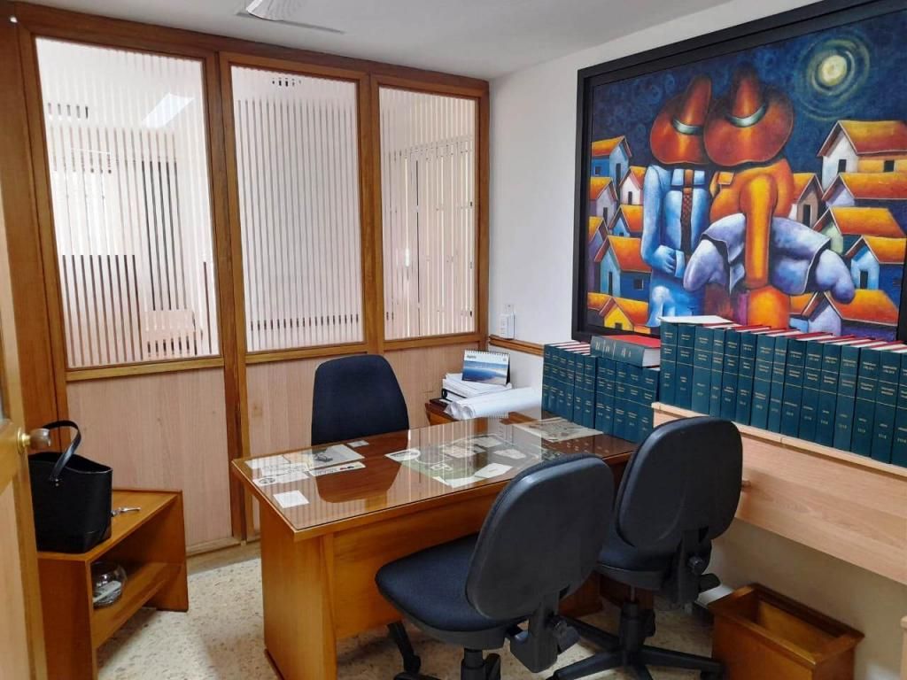 Oficina en venta Antioquia Medellín Florida Nueva 68 m2 Habitaciones 0 Baños 2 Garajes 2 Precio $350000000