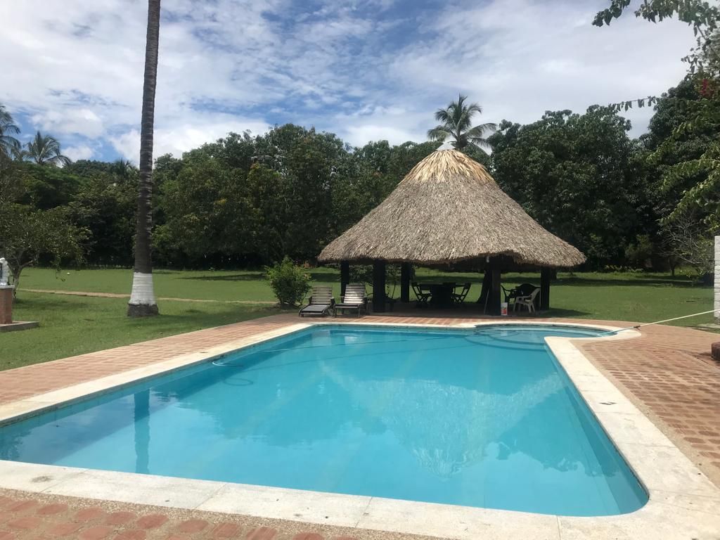 Finca en venta Antioquia Santafé De Antioquia Santafé De Antioquia 390 m2 Habitaciones 5 Baños 5 Garajes 0 Precio $2200000000