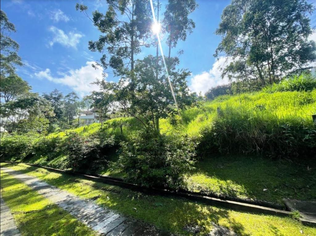 Lote en venta Antioquia Medellín San Lucas 0 m2 Habitaciones 0 Baños 0 Garajes 0 Precio $1100000000