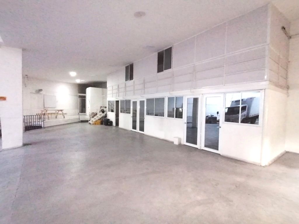 Local en venta Antioquia Envigado Bosques De Zúñiga 512 m2 Habitaciones 0 Baños 0 Garajes 0 Precio $2699000000