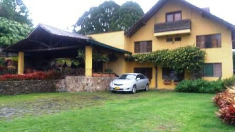 Finca en venta Antioquia Rionegro El Porvenir 350 m2 Habitaciones 8 Baños 0 Garajes 0 Precio $1700000000