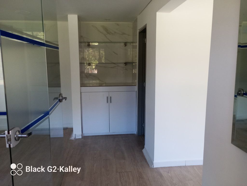 Oficina en arriendo Cundinamarca Bogotá La Castellana 44 m2 Habitaciones 0 Baños 1 Garajes 0 Precio $2800000