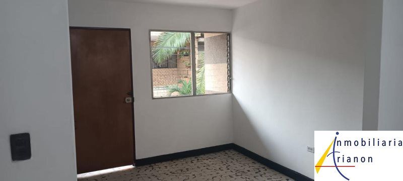 Casa en venta Antioquia Medellín Santa Lucia 96 m2 Habitaciones 3 Baños 1 Garajes 0 Precio $390000000