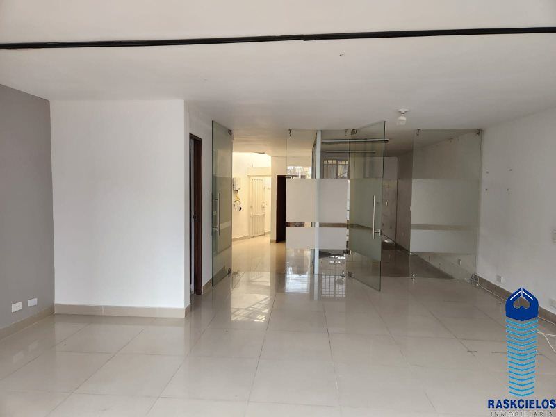 Apartaestudio en venta Antioquia Medellín Rosales 95 m2 Habitaciones 1 Baños 2 Garajes 1 Precio $395000000