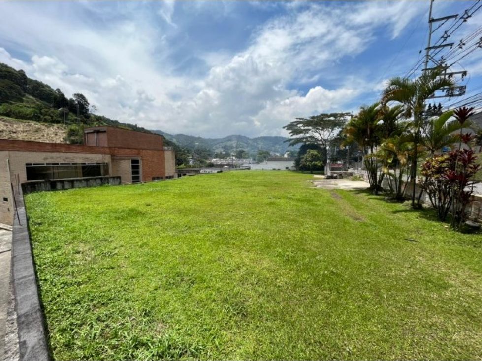 Lote en arriendo Antioquia La Estrella San Agustín 2167 m2 Habitaciones 0 Baños 0 Garajes 0 Precio $27500000