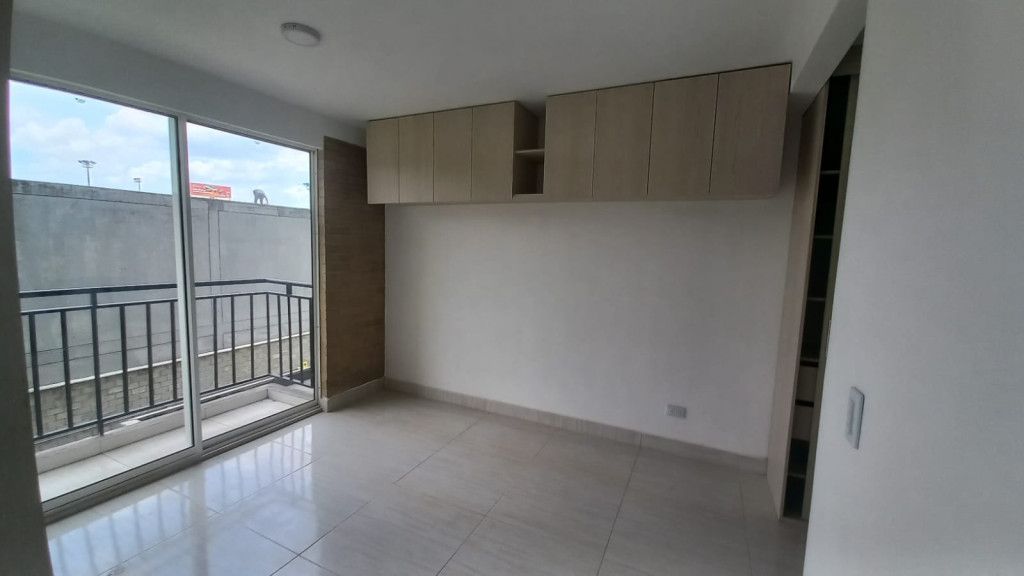 Apartaestudio en arriendo Valle Del Cauca Cali Ciudad Los Álamos 37 m2 Habitaciones 1 Baños 2 Garajes 1 Precio $1400000
