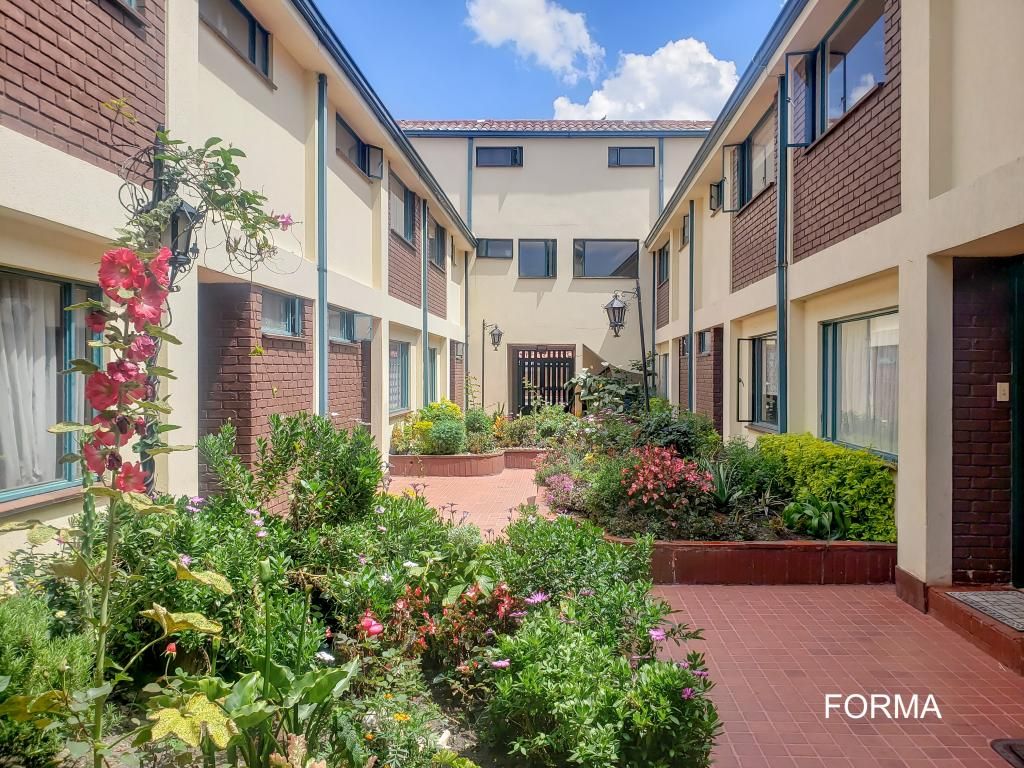 Casa en venta Cundinamarca Bogotá Caobos Salazar 130 m2 Habitaciones 3 Baños 3 Garajes 2 Precio $650000000