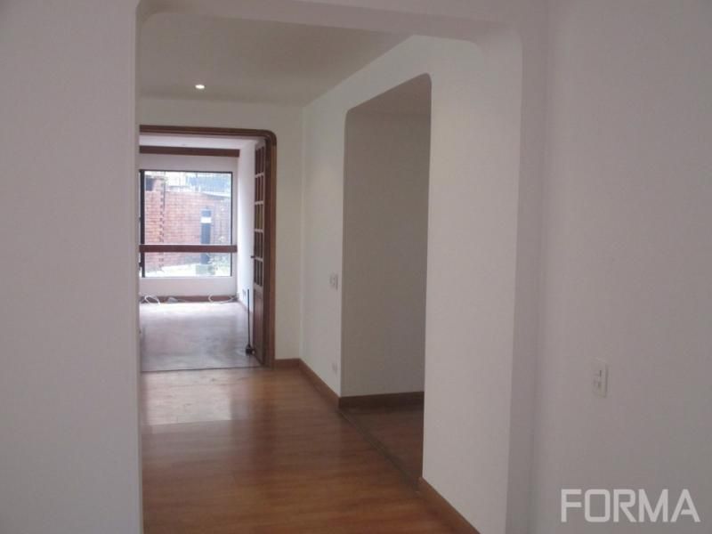 Apartamento en venta Cundinamarca Bogotá La Carolina 170 m2 Habitaciones 3 Baños 4 Garajes 2 Precio $920000000