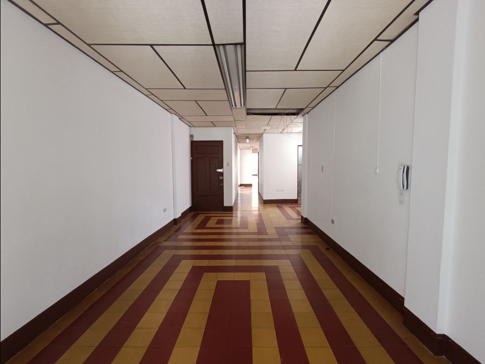 Casa en venta Antioquia Envigado Zona Centro 220 m2 Habitaciones 7 Baños 3 Garajes 0 Precio $900000000