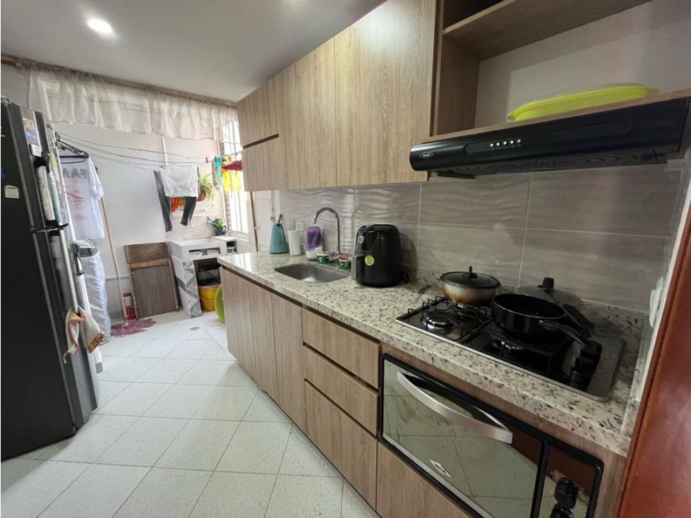 Apartamento en venta Antioquia Envigado Torres De Santa Barbara 78 m2 Habitaciones 4 Baños 2 Garajes 0 Precio $400000000