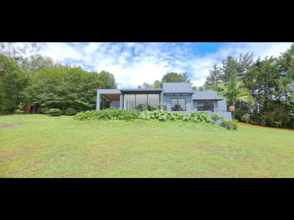 Casa en venta Antioquia Rionegro Rionegro 310 m2 Habitaciones 3 Baños 3 Garajes 3 Precio $4500000000