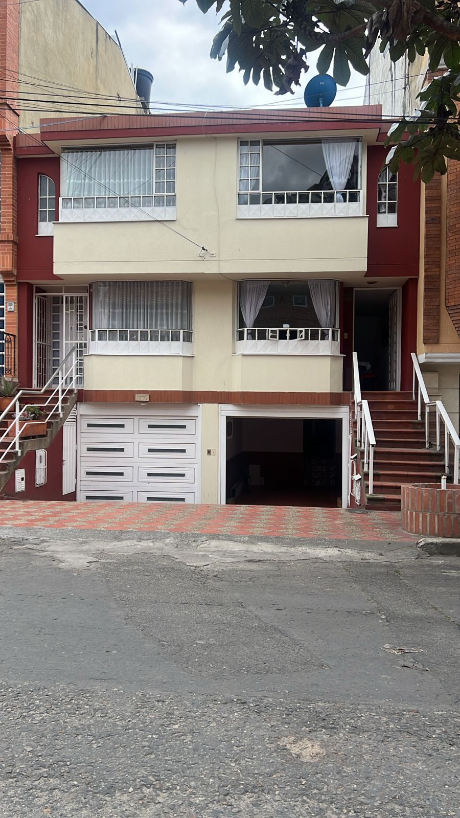 Casa en venta Cundinamarca Zipaquirá Algarra Iii 140 m2 Habitaciones 4 Baños 2 Garajes 1 Precio $490000000