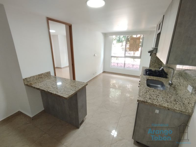 Apartaestudio en arriendo Antioquia Medellín Los Colores 53 m2 Habitaciones 1 Baños 2 Garajes 0 Precio $2150000