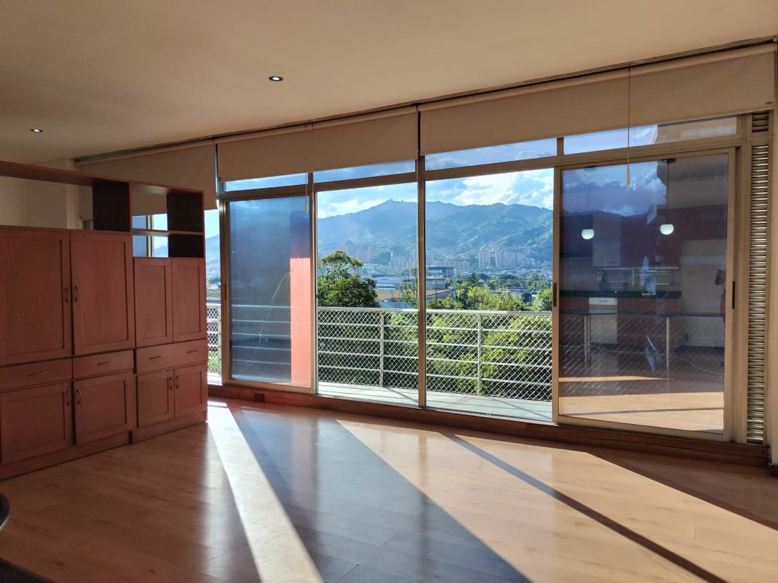 Apartamento en arriendo Antioquia Medellín Santa Maria De Los Angeles 65 m2 Habitaciones 1 Baños 2 Garajes 1 Precio $2950000