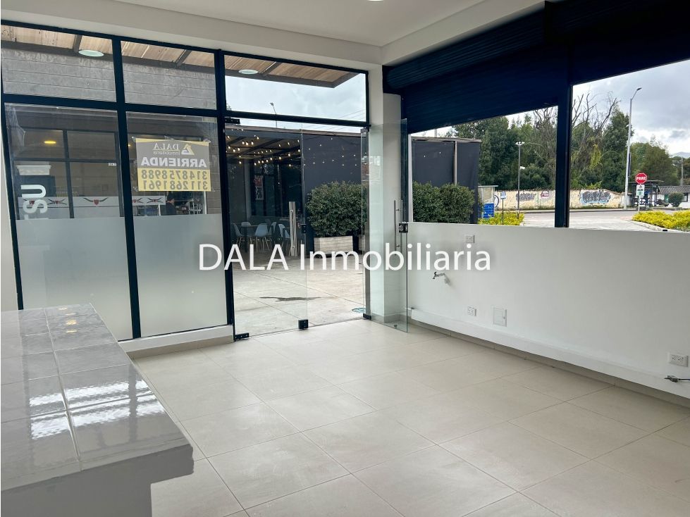 Local en arriendo Cundinamarca Cajicá Santa Cruz 25 m2 Habitaciones 0 Baños 0 Garajes 0 Precio $3300000