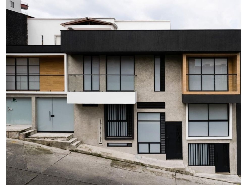 Casa en venta Risaralda Pereira Cambulos 700 m2 Habitaciones 14 Baños 10 Garajes 1 Precio $2100000000