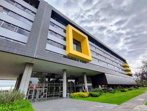 Oficina en venta Cundinamarca Bogotá Puerta De Teja 83 m2 Habitaciones 0 Baños 1 Garajes 2 Precio $660000000