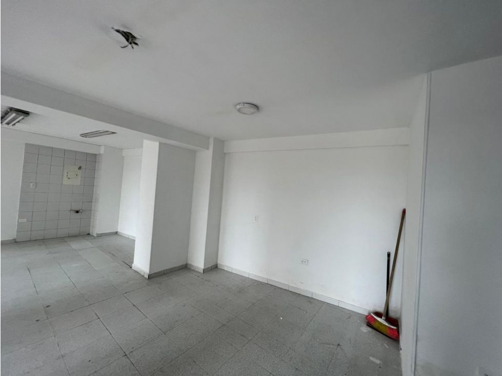 Local en arriendo Caldas Manizales Guayacanes 35 m2 Habitaciones 0 Baños 1 Garajes 0 Precio $1680000
