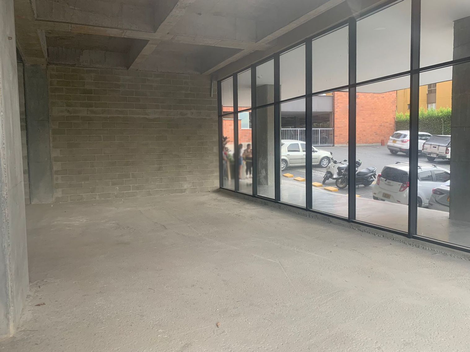 Local en arriendo Antioquia Envigado El Dorado 72 m2 Habitaciones 0 Baños 0 Garajes 0 Precio $8200000