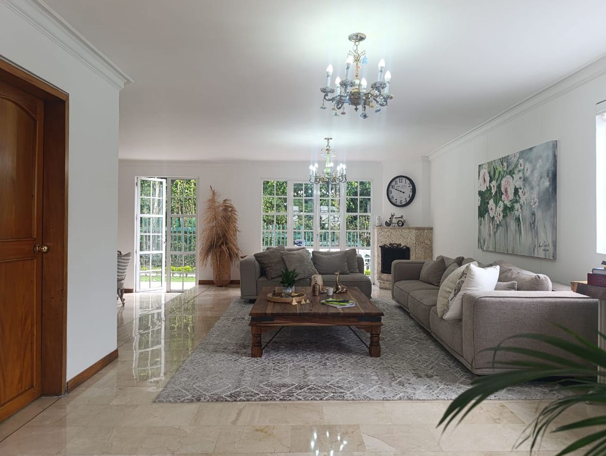 Casa en arriendo Antioquia Medellín Diego Echavarria 600 m2 Habitaciones 4 Baños 5 Garajes 5 Precio $15400000