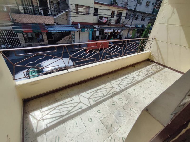 Casa en venta Antioquia Medellín Loreto 300 m2 Habitaciones 9 Baños 5 Garajes 0 Precio $1100000000