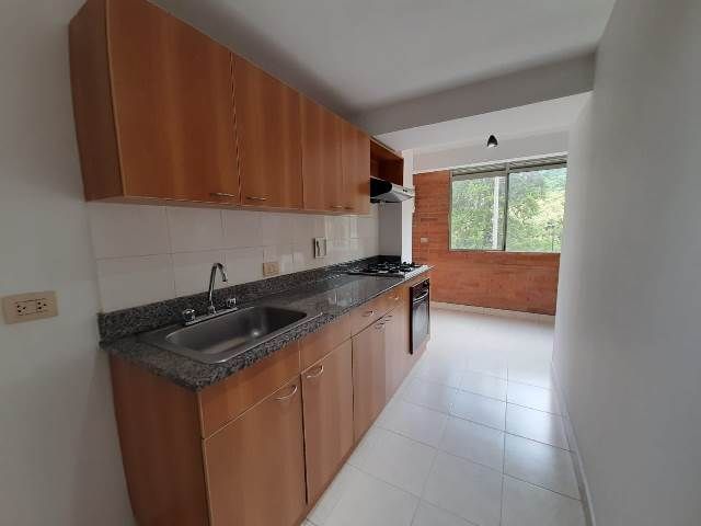 Apartamento en arriendo Antioquia Medellín El Poblado 105 m2 Habitaciones 2 Baños 2 Garajes 1 Precio $3800000