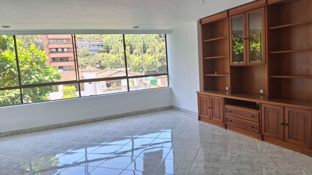 Apartamento en venta Antioquia Medellín Astorga 100 m2 Habitaciones 3 Baños 2 Garajes 1 Precio $780000000