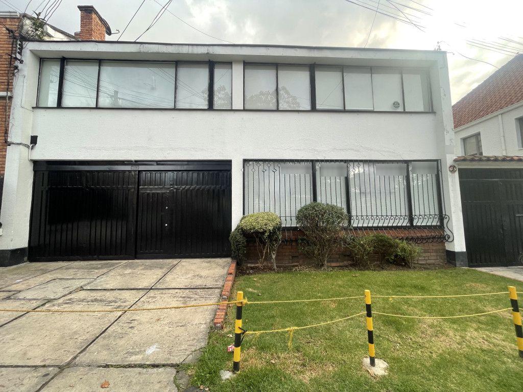 Oficina en arriendo Cundinamarca Bogotá Quinta Camacho 530 m2 Habitaciones 0 Baños 4 Garajes 2 Precio $20000000