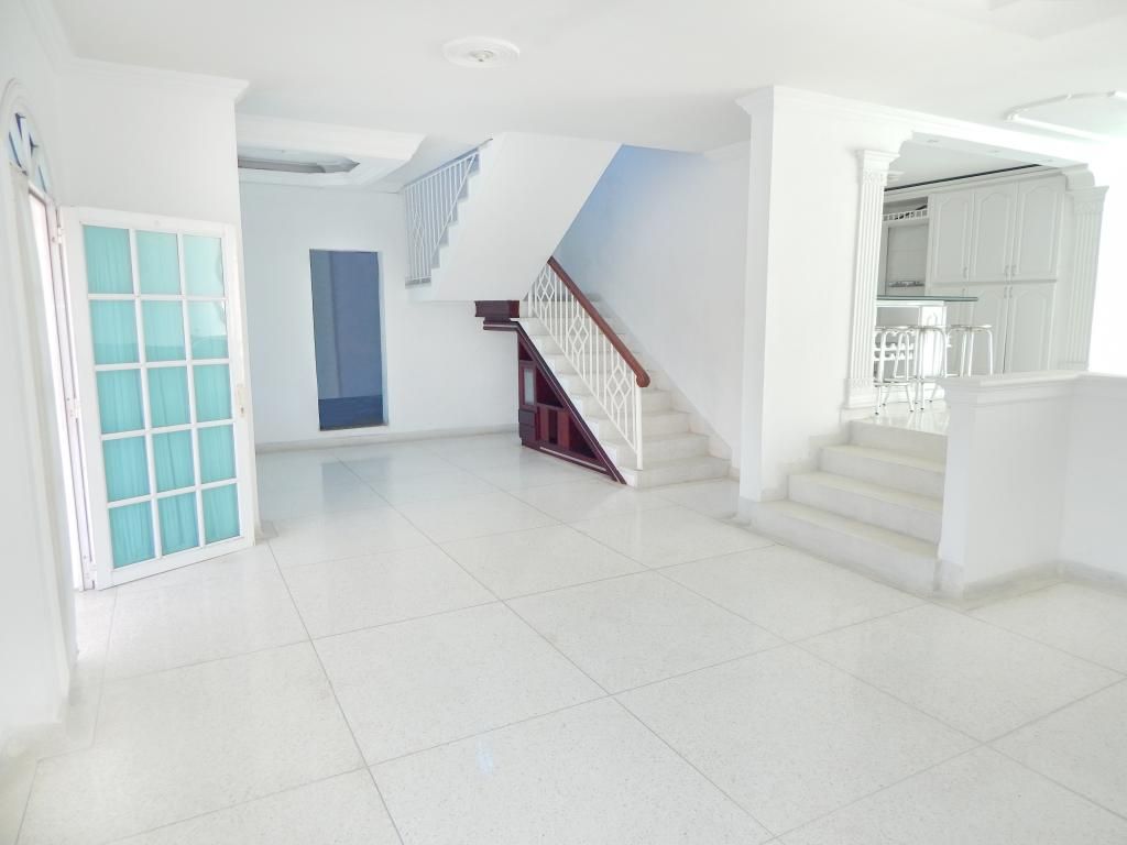 Casa en arriendo Atlántico Barranquilla Ciudad Jardin 510 m2 Habitaciones 5 Baños 5 Garajes 4 Precio $10000000
