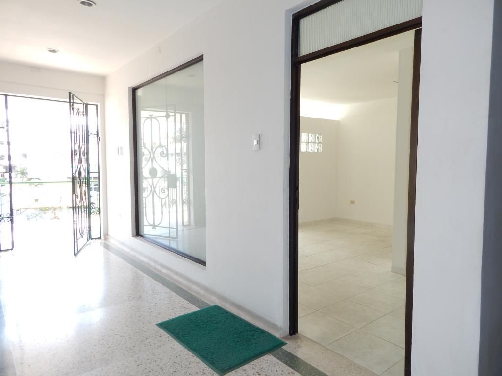 Local en arriendo Atlántico Barranquilla San Vicente 35 m2 Habitaciones 0 Baños 0 Garajes 0 Precio $1900000