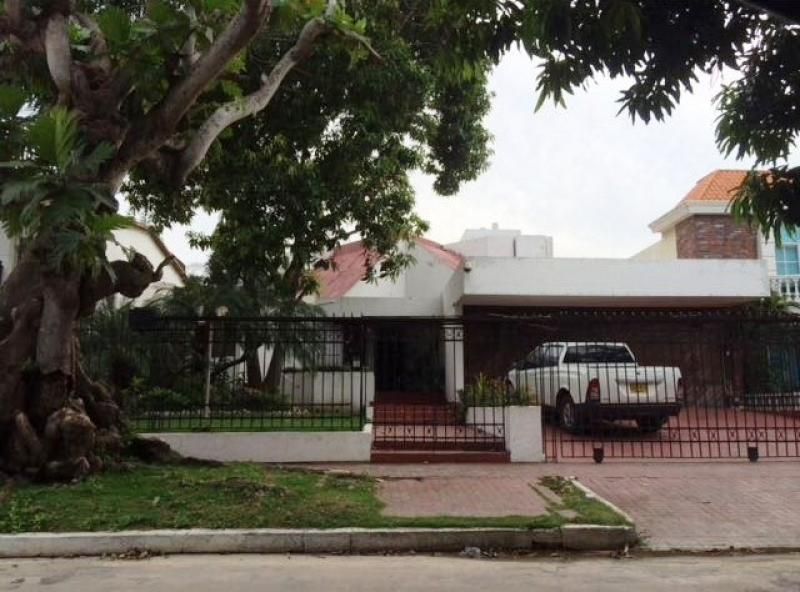 Casa en venta Atlántico Barranquilla Riomar 990 m2 Habitaciones 3 Baños 2 Garajes 2 Precio $3000000000
