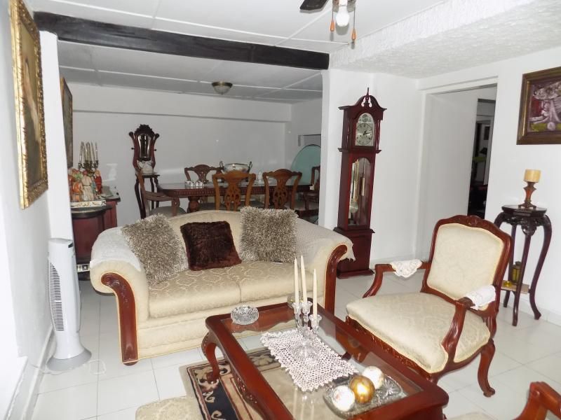 Casa en venta Atlántico Barranquilla Los Jobos 280 m2 Habitaciones 4 Baños 3 Garajes 2 Precio $800000000