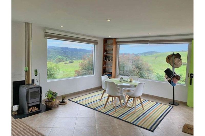 Casa en venta Cundinamarca La Calera La Calera 200 m2 Habitaciones 3 Baños 2 Garajes 4 Precio $1400000000